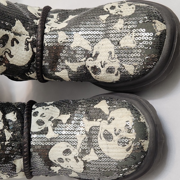 UGG Limited Edition I Love UGG Skull Sequin Boots (W Size 7) - Picture 7 of 15